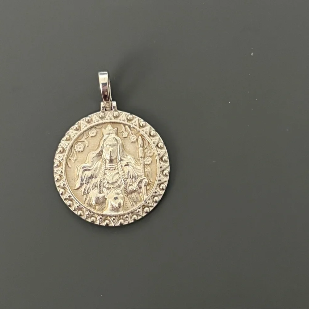Awe Inspired Freya Sterling Silver Pendant - Picture 1 of 3